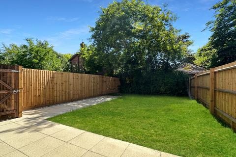 3 bedroom end of terrace house for sale, Harston, Cambridge CB22