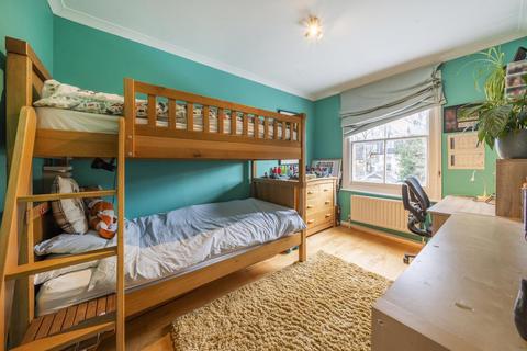 10 Ashlone Road, London, SW15 1LR