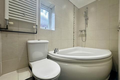 53 Falconer Drive, Poole, BH15 4QQ