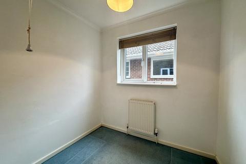 53 Falconer Drive, Poole, BH15 4QQ