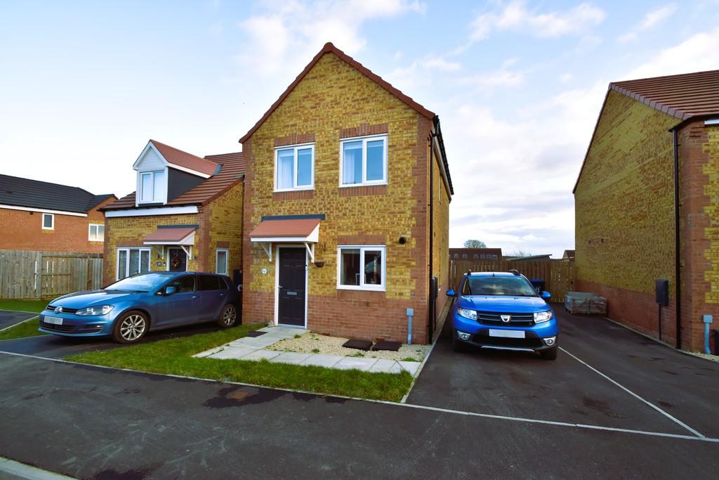 Hewers Close, Greencroft, Stanley 3 bed semidetached house for sale