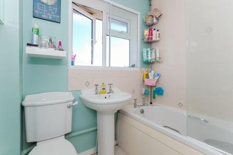 45 Meadowbrook Close, Colnbrook, Slough, SL3 0PA