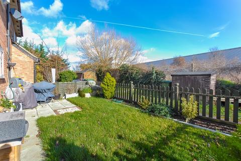 45 Meadowbrook Close, Colnbrook, Slough, SL3 0PA