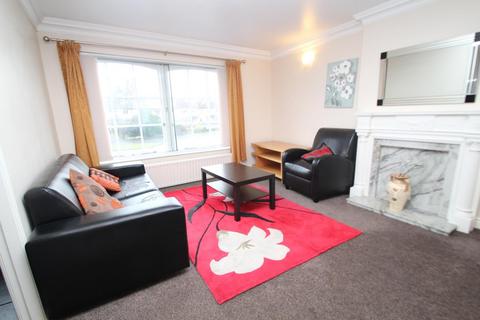 2 bedroom flat to rent - Gledhow Valley Road, Leeds, West Yorkshire, UK, LS17