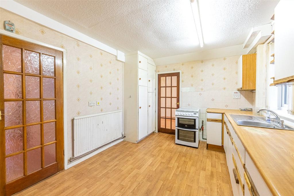 Kitchen Alt