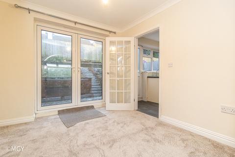 undefined, Woolaston Avenue, Lakeside, Cardiff