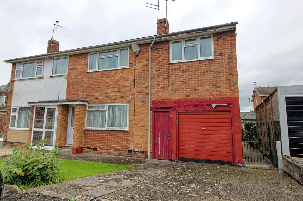 Ashton Close, Wigston 3 bed semidetached house for sale £250,000