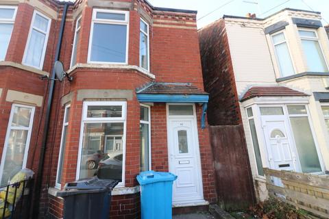 2 bedroom end of terrace house to rent - Huntingdon Street, Hull