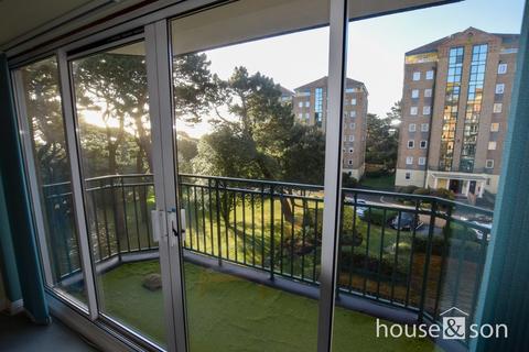 2 bedroom apartment for sale, Keverstone Court, 97 Manor Road, East Cliff, Bournemouth, BH1