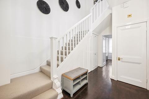 5 bedroom end of terrace house to rent, Catherine Place, London, SW1E