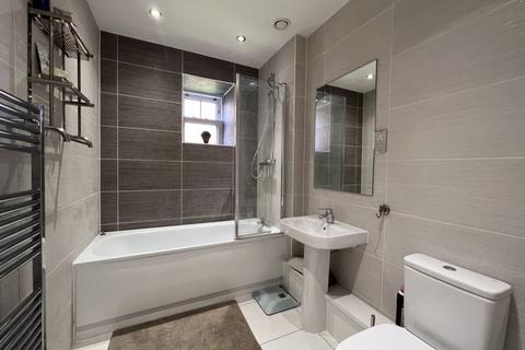 2 bedroom flat for sale, Bunns Lane, Mill Hill