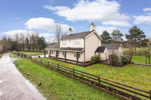 5 bedroom farm house for sale - Lamberts Lane, Congleton