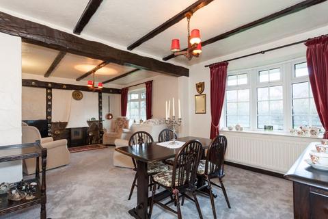 5 bedroom farm house for sale, Lamberts Lane, Congleton