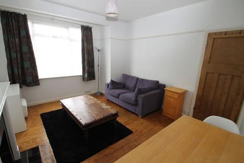 1 bedroom maisonette to rent, Floriston Court, Whitton Avenue West, Northolt