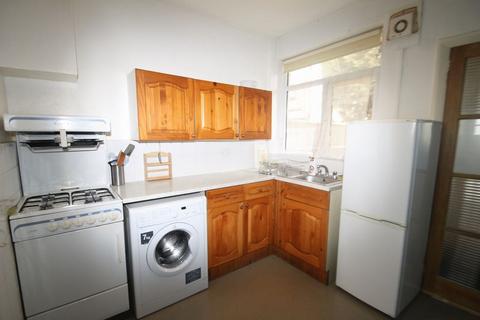1 bedroom maisonette to rent, Floriston Court, Whitton Avenue West, Northolt