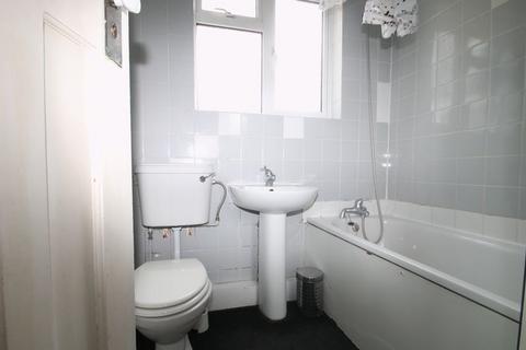 1 bedroom maisonette to rent, Floriston Court, Whitton Avenue West, Northolt
