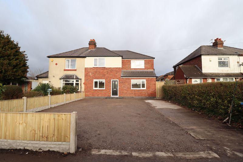 Liverpool Road, Great Sankey, WA5 4 bed semidetached house £365,000