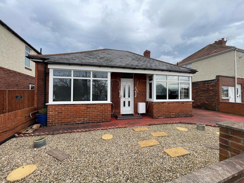 Churchill Street Wallsend 3 bed detached bungalow £950 pcm (£219 pw)