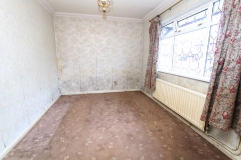 4 bedroom end of terrace house for sale, Saltwells Road, Dudley DY2