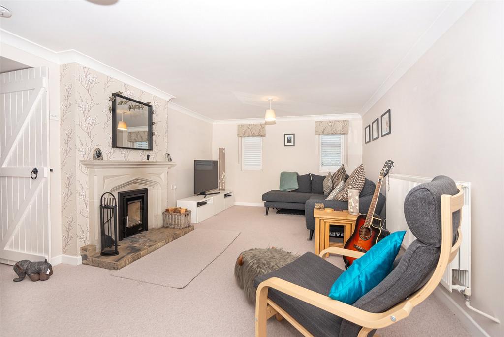 Llanddeusant, Holyhead, Isle of Anglesey, LL65 3 bed detached house for