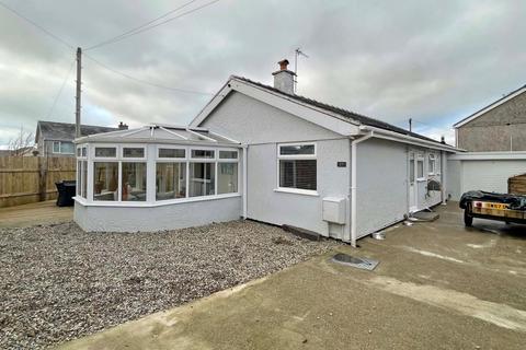 2 bedroom link detached house for sale - Groeslon, Caernarfon, Gwynedd, LL54