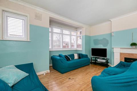 3 bedroom apartment for sale, Chinbrook Road, LONDON, SE12