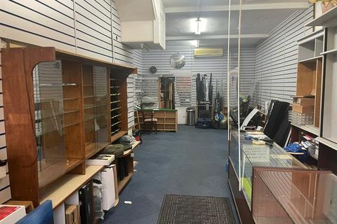 Shop to rent - 299 Mitcham Road SW17 9JQ