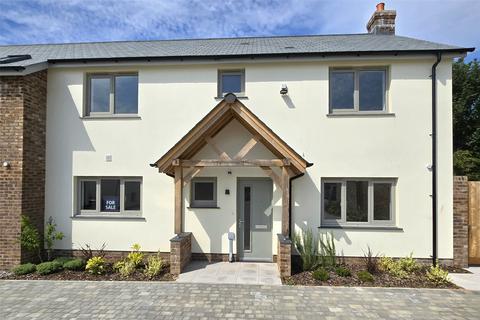 4 bedroom semi-detached house for sale, Market Gardens, Great Torrington, Devon, EX38