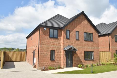 4 bedroom detached house for sale, Ashford Road, Charing, Ashford, TN27