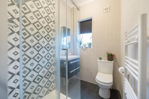 67 Glenfarg Road, London, SE6 1XN