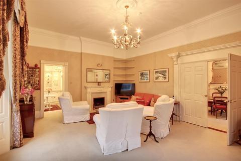 undefined, Hall Park, Swanland, North Ferriby