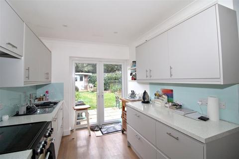 3 bedroom semi-detached bungalow for sale, Steyning Close, Seaford