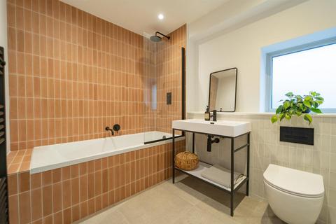 174a Manley Road, Manchester, M16 8NE
