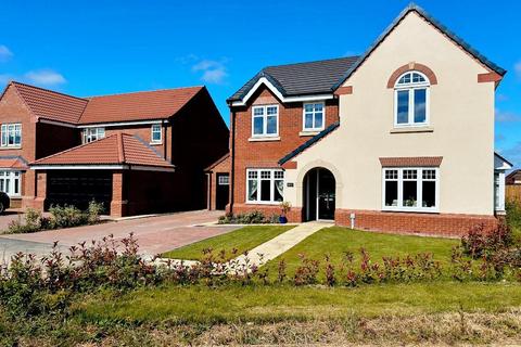 4 bedroom detached house for sale, Langhorn Drive, Howden, Goole