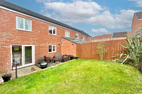 3 bedroom semi-detached house for sale - Caddy Close, Birtley, Chester le Street, County Durham, DH3