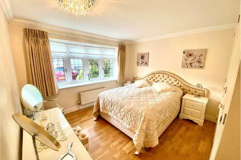 17 Colston Crescent, Goffs Oak, Waltham Cross, EN7 5RS
