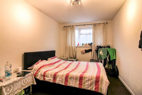 4 bedroom maisonette for sale, Whaddon Chase, Aylesbury