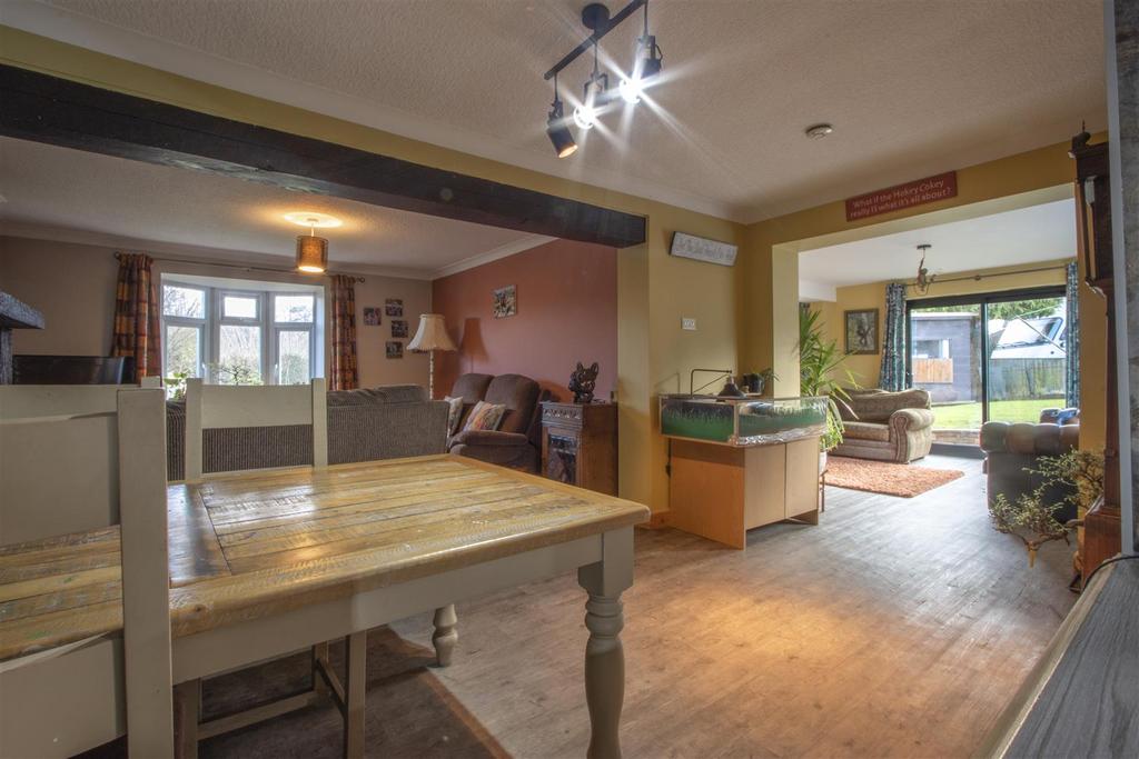 The Poplars, Chesterfield Road, Duckmanton 4 bed semidetached house