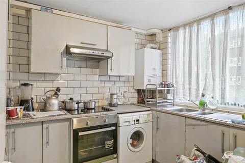 1 bedroom flat for sale, Lansbury Close, Neasden
