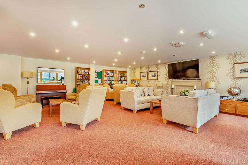 Homeowners Lounge