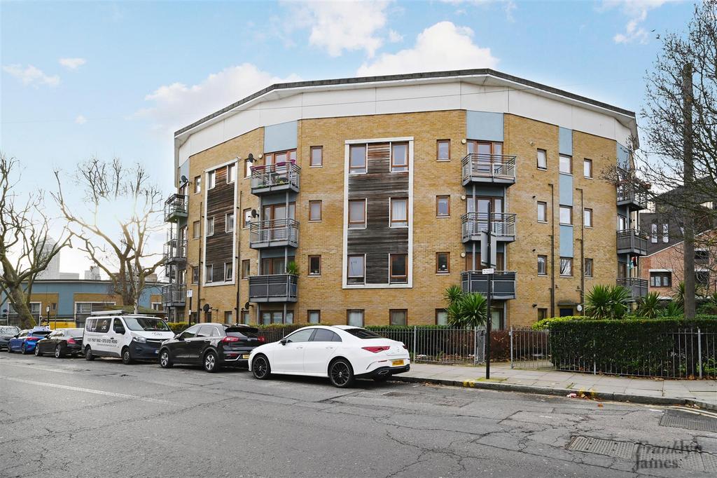 Morris Rd Morris Road, London, E14 2 bed apartment - £350,000