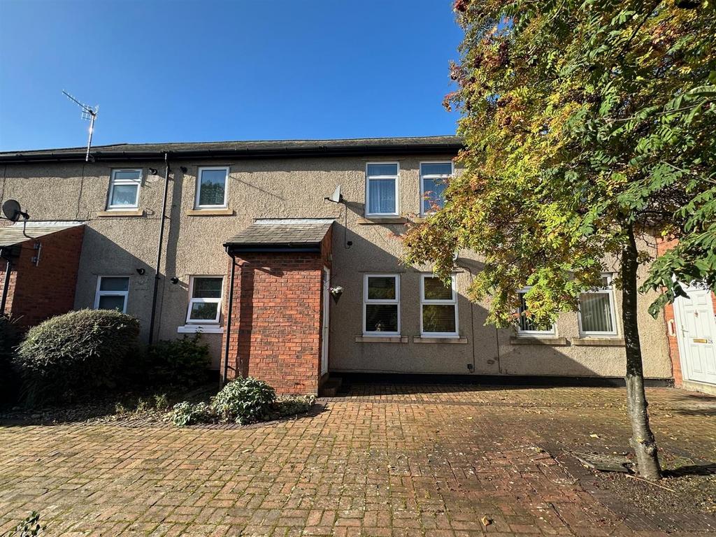Phoenix Court, Morpeth 2 bed flat for sale £90,000