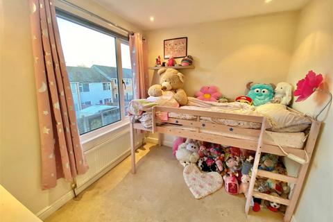 12 Barnard Close, Macclesfield, SK11 8PH