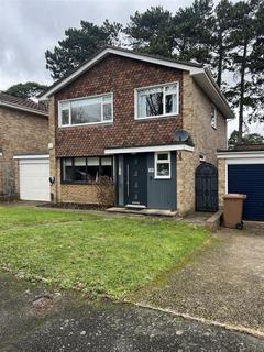28 North Acre, Banstead, SM7 2EG