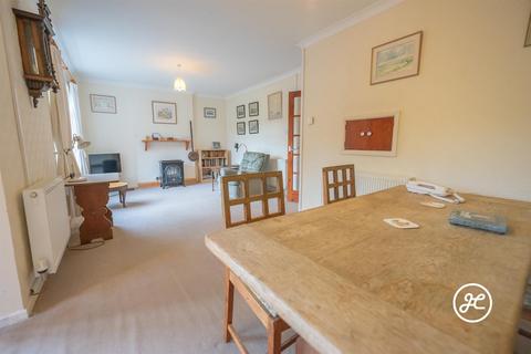 7 Barn Close, Nether Stowey, Bridgwater, TA5 1PA