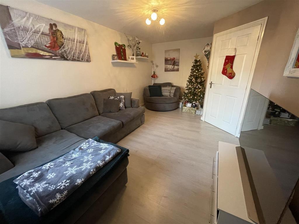 Sandringham Way, Newfield, Chester Le Street 3 bed detached house for