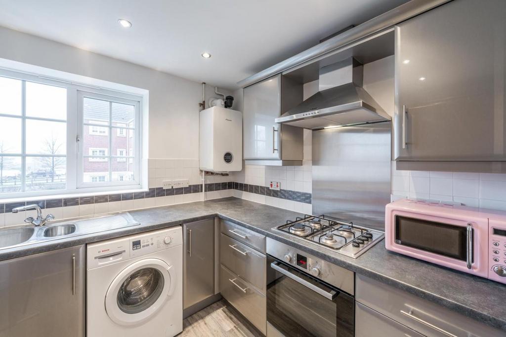 Kitchen 1