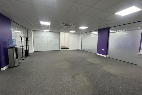 Office to rent, Shelton New Road, Stoke-On-Trent