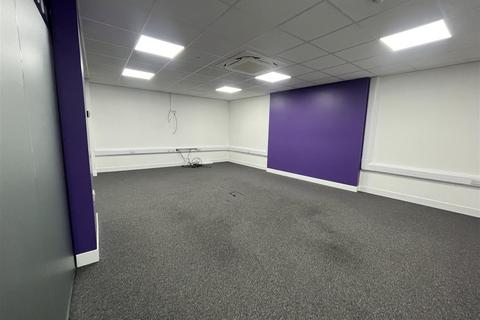 Office to rent, Shelton New Road, Stoke-On-Trent