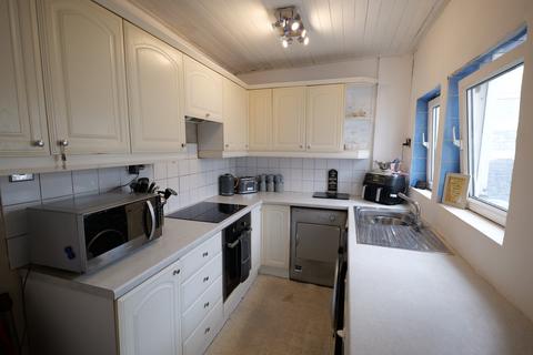 17 Lincoln Road, Earby, Barnoldswick, BB18 6QE